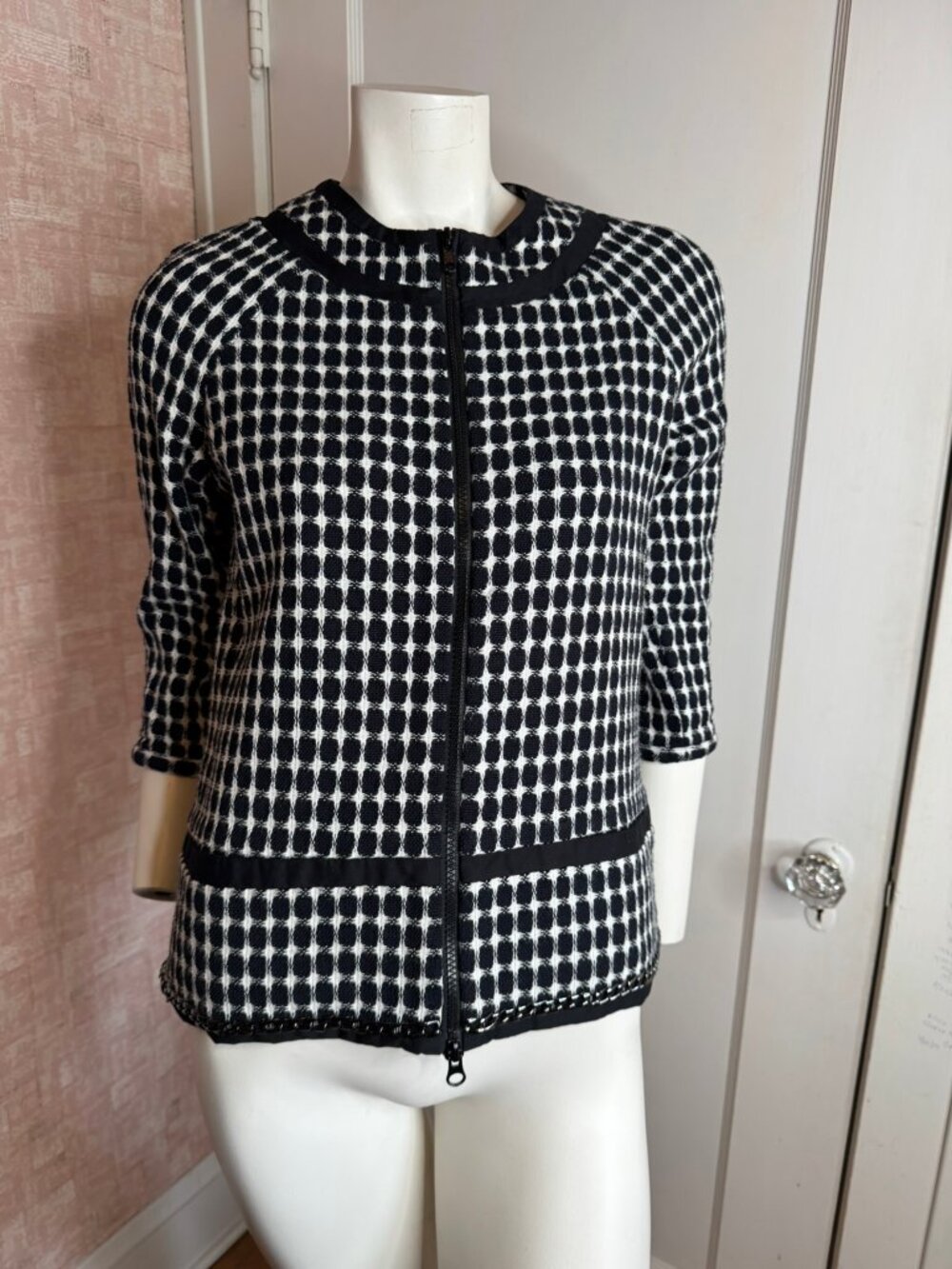Vera Wang Lavender Label Black & White 2 Way Zip Jacket sz 6/40 M